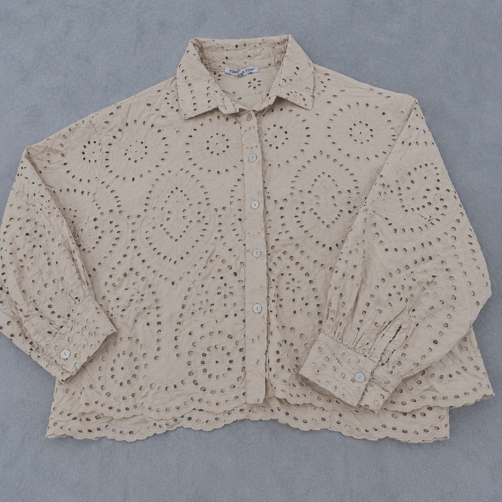 Tonsur Ton Eyelet  Oversized Blouse Beige button down 2 for brand XS C measureme